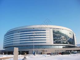 暴打CBA ｜ 周琦肘击胡金秋未升级 孙铭徽王奕博指着裁判怒喷吃技犯＂