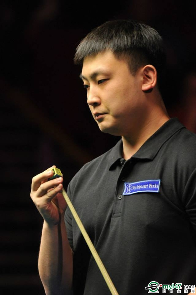 要求选手在 要求选手在